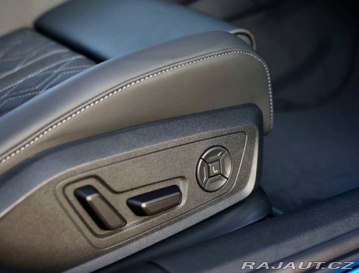 Audi A6 Avant  e-hybrid Quattro C 2025