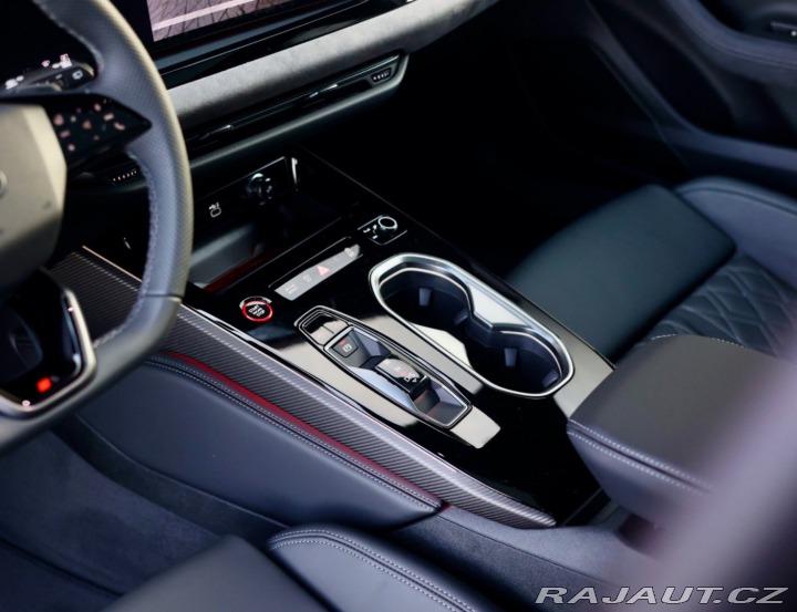 Audi A6 Avant  e-hybrid Quattro C 2025