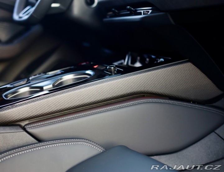 Audi A6 Avant  e-hybrid Quattro C 2025