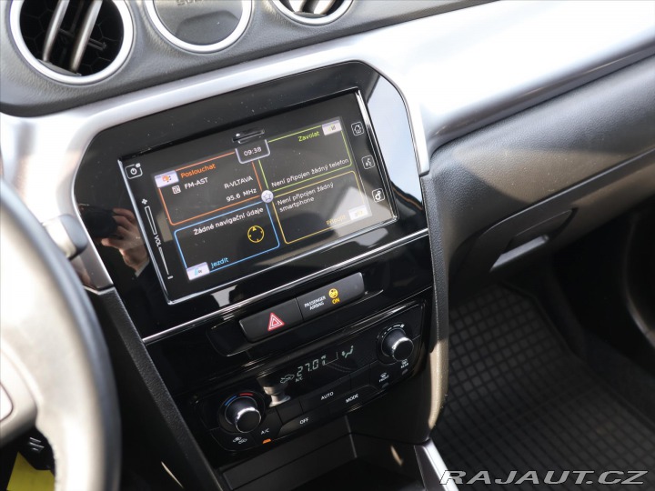 Suzuki Vitara 1,4 BoosterJet 95kw Navi 2020