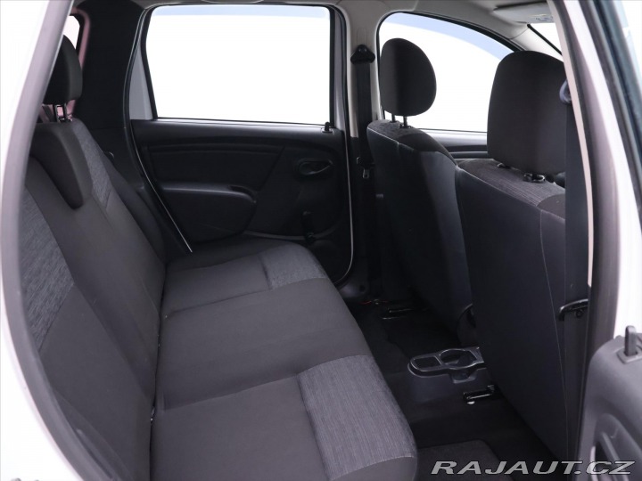 Dacia Duster 1,6 16V 77kW Serv.kn. Taž 2011