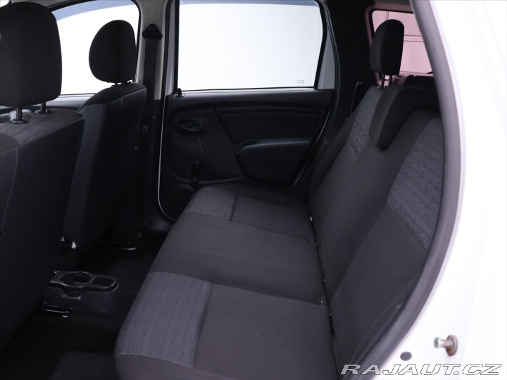 Dacia Duster 1,6 16V 77kW Serv.kn. Taž 2011