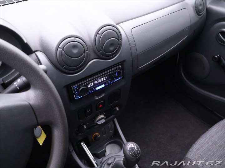 Dacia Duster 1,6 16V 77kW Serv.kn. Taž 2011