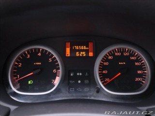 Dacia Duster 1,6 16V 77kW Serv.kn. Taž 2011