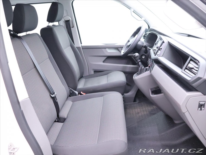 Volkswagen Transporter 2,0 TDI 81kW 9-míst Klima 2020