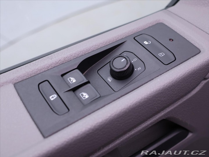 Volkswagen Transporter 2,0 TDI 81kW 9-míst Klima 2020