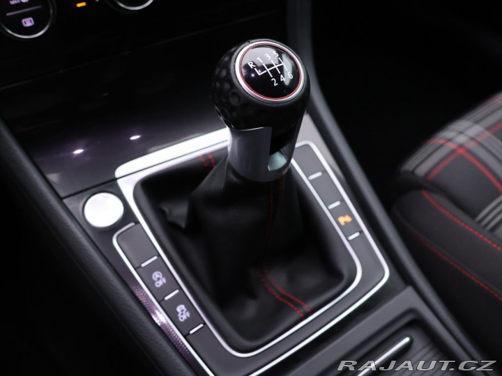 Volkswagen Golf 2,0 GTI 169kW Performance 2015