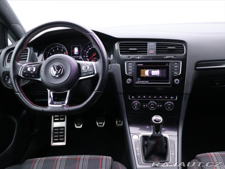 Volkswagen Golf 2,0 GTI 169kW Performance 2015