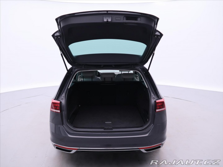 Volkswagen Passat 2,0 TDI CZ Elegance Kůže 2020