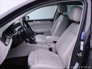 Volkswagen Passat 2,0 TDI CZ Elegance Kůže 2020