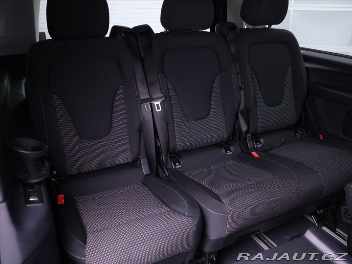 Mercedes-Benz V 2,0 300d 174kW L Exclusiv 2022