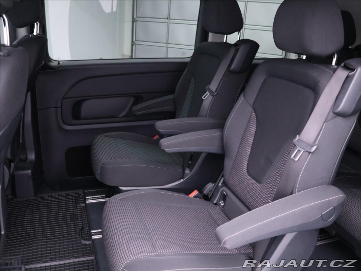 Mercedes-Benz V 2,0 300d 174kW L Exclusiv 2022