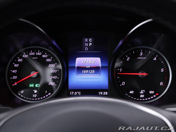 Mercedes-Benz V 2,0 300d 174kW L Exclusiv 2022