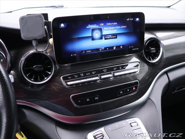 Mercedes-Benz V 2,0 300d 174kW L Exclusiv 2022