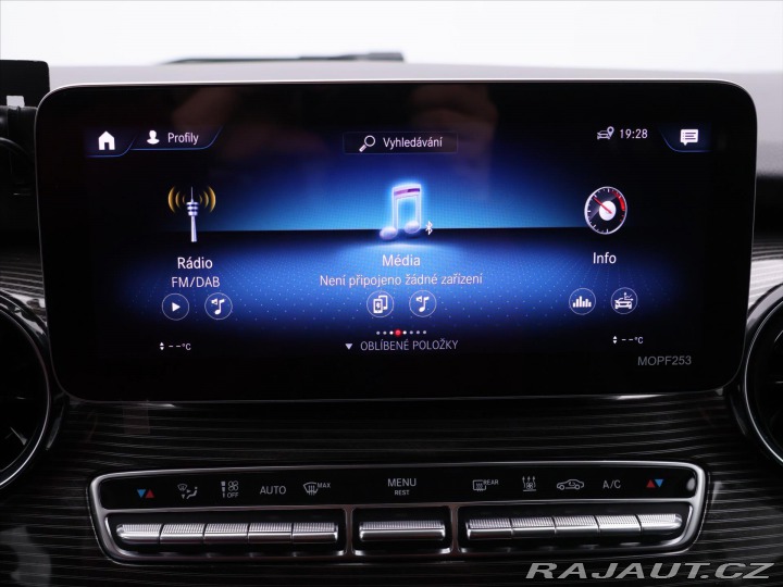 Mercedes-Benz V 2,0 300d 174kW L Exclusiv 2022