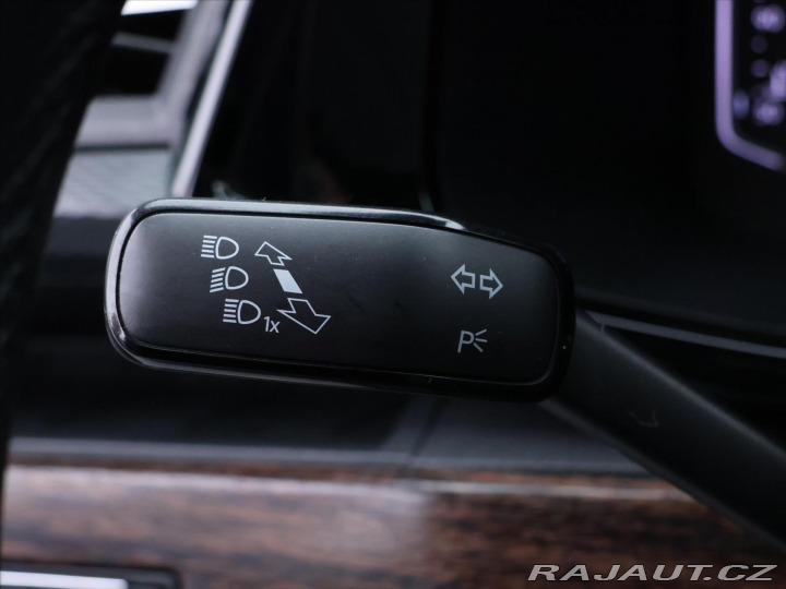 Volkswagen Multivan 2,0 TDI 146kW Highline 4M 2020