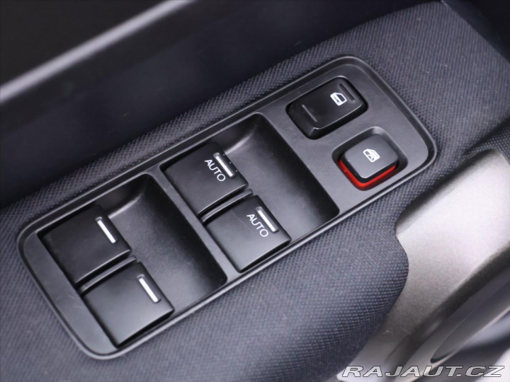 Honda CR-V 2,0 i 4x4 Elegance Serv.K 2011