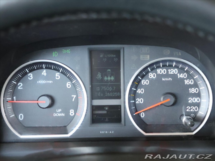 Honda CR-V 2,0 i 4x4 Elegance Serv.K 2011