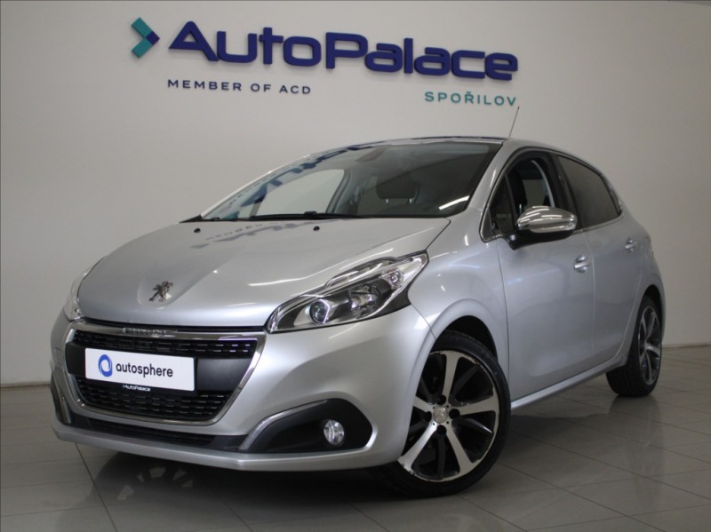 Peugeot 208 1,2 PT 81kW Pano.Alcan.10