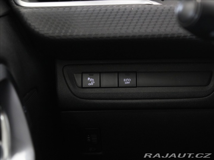 Peugeot 208 1,2 PT 81kW Pano.Alcan.10 2018