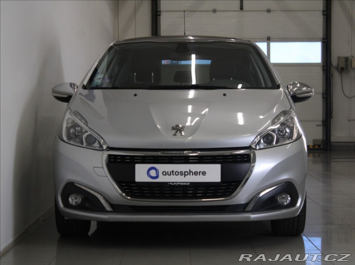Peugeot 208 1,2 PT 81kW Pano.Alcan.10 2018