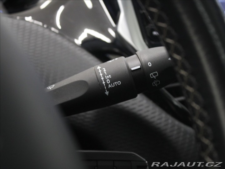 Peugeot 208 1,2 PT 81kW Pano.Alcan.10 2018