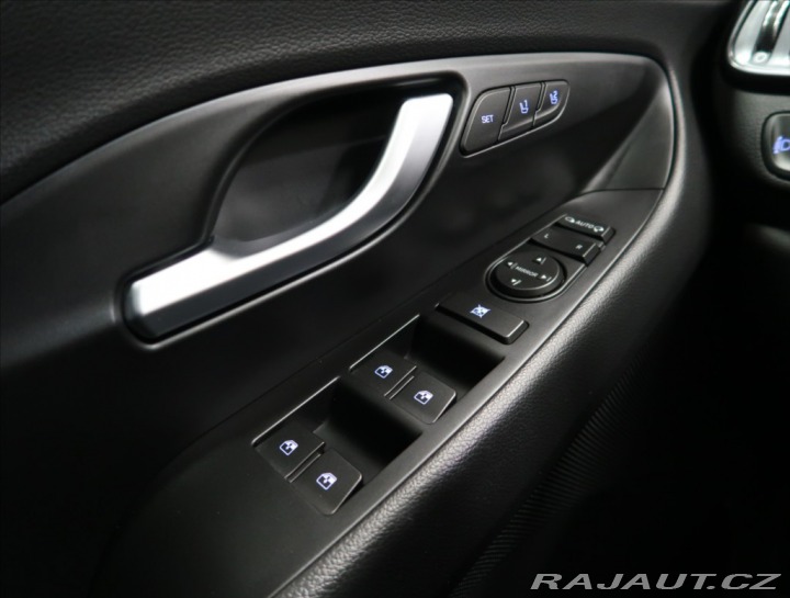 Hyundai i30 1,5 T-GDI AT N-LINE 1. MA 2022