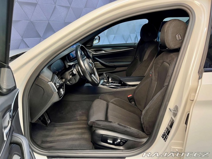 BMW 5 530d xDrive M-SPORT, DCC, 2021