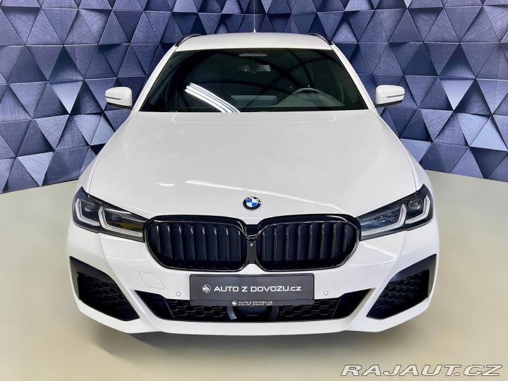 BMW 5 530d xDrive M-SPORT, DCC, 2021