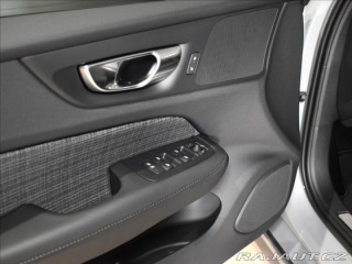 Volvo V60 2,0 B4 Core 2025