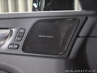 Volvo XC60 2,0 B5 AWD Plus BLIS,Bezk 2025