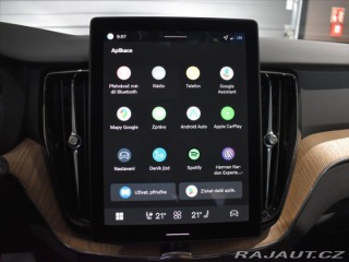 Volvo XC60 2,0 B5 AWD Plus BLIS,Bezk 2025