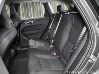 Volvo XC60 2,0 B5 AWD Plus BLIS,Bezk 2025