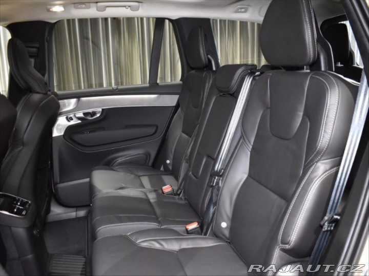 Volvo XC90 2,0 T8 Ultra Dark 2025