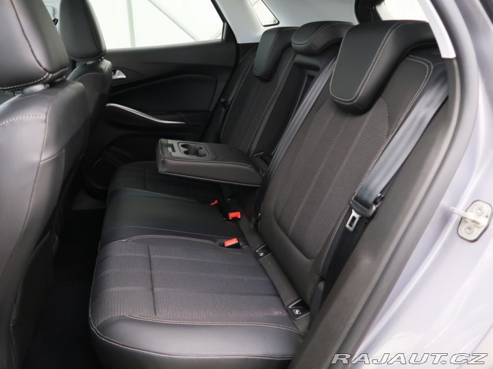 Opel Grandland 1.2TURBO,96kW,GS,AT8,NAVI 1800