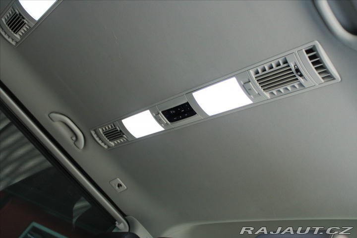 Volkswagen Multivan T6.1 TDi DSG 4Motion DCC/ 2021