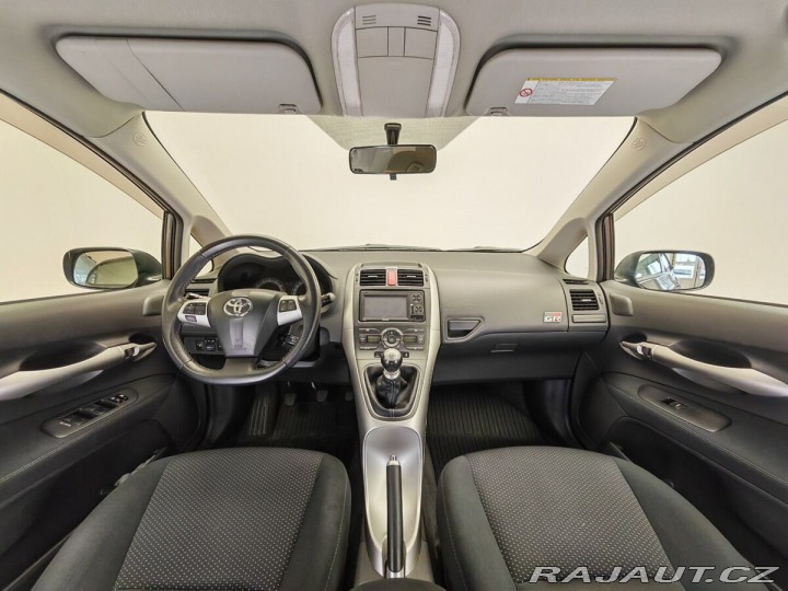 Toyota Auris 1.6 Valvematic Luna 2012