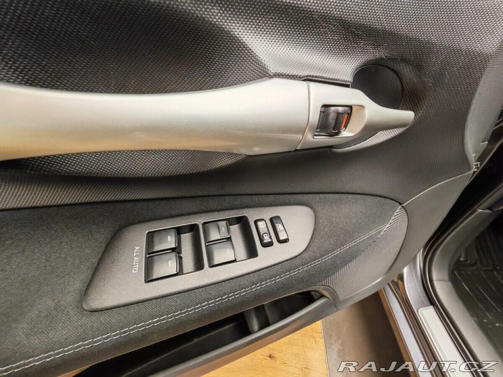 Toyota Auris 1.6 Valvematic Luna 2012