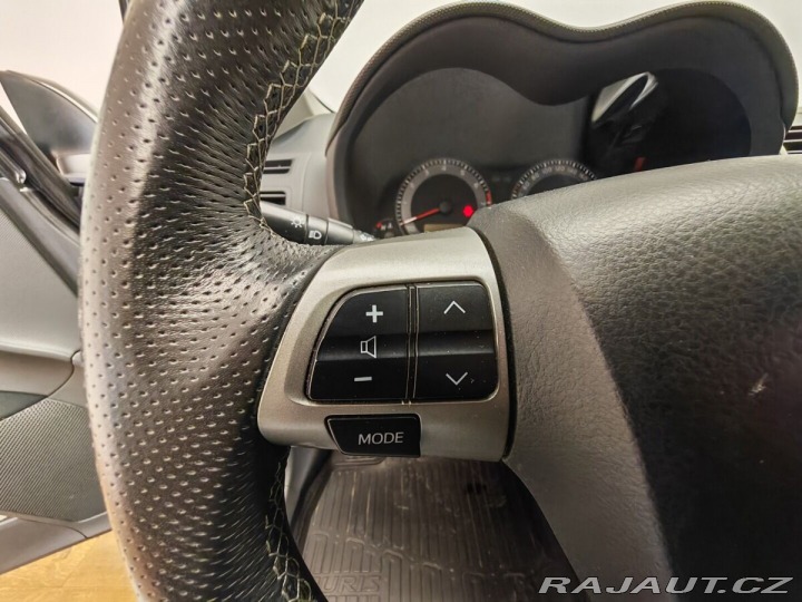 Toyota Auris 1.6 Valvematic Luna 2012