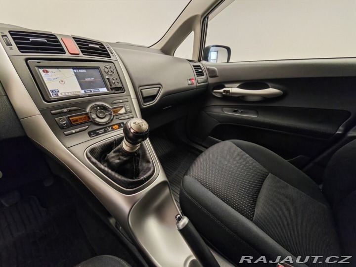 Toyota Auris 1.6 Valvematic Luna 2012