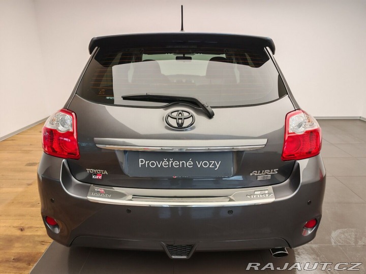 Toyota Auris 1.6 Valvematic Luna 2012