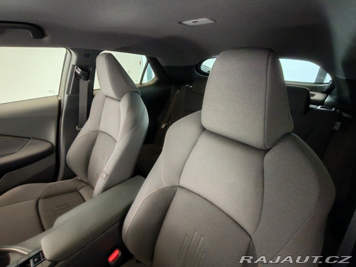 Toyota C-HR 2.0 Hybrid 4x2 Style 2024