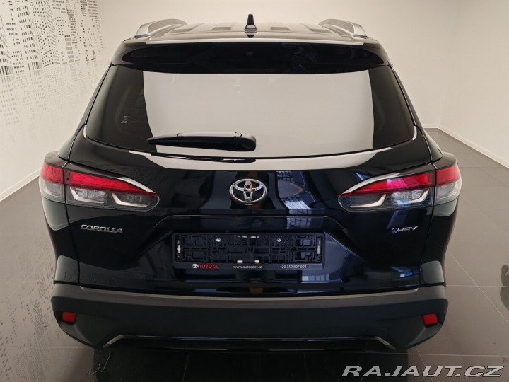 Toyota Corolla Cross 2.0 Hybrid (197 k) Style 2024