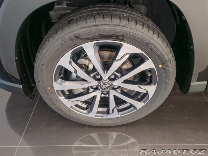 Toyota Corolla Cross 2.0 Hybrid (197 k) Style 2024
