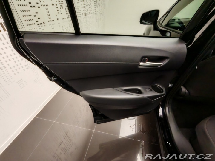 Toyota Corolla Cross 2.0 Hybrid Style 2024