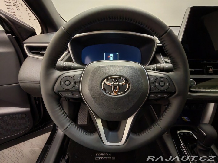Toyota Corolla Cross 2.0 Hybrid (197 k) Style 2024
