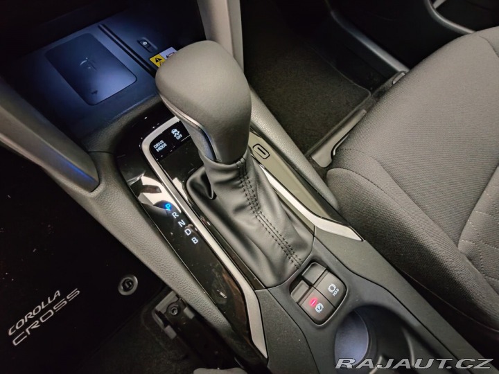 Toyota Corolla Cross 2.0 Hybrid (197 k) Style 2024