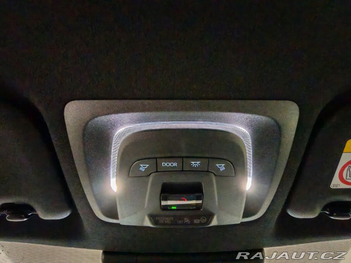 Toyota Corolla Cross 2.0 Hybrid (197 k) Style 2024