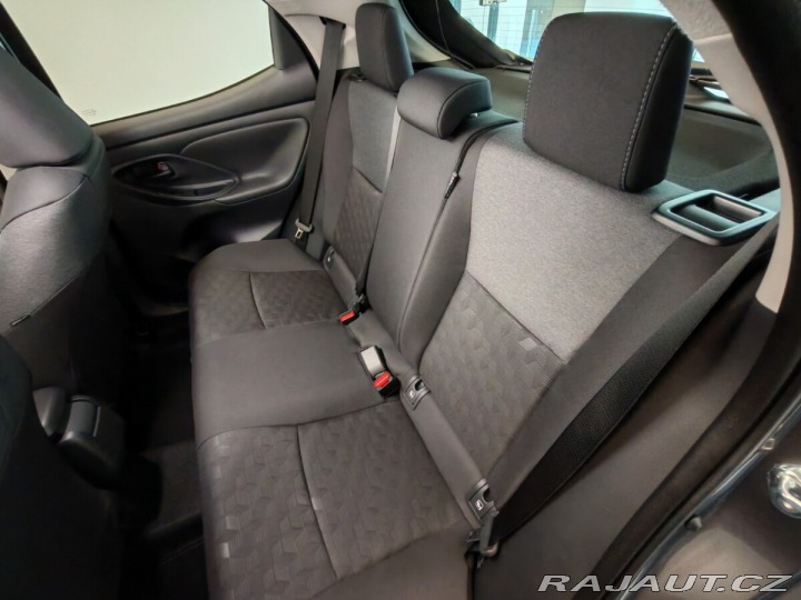 Toyota Yaris Style 1,5 Hybrid 2025