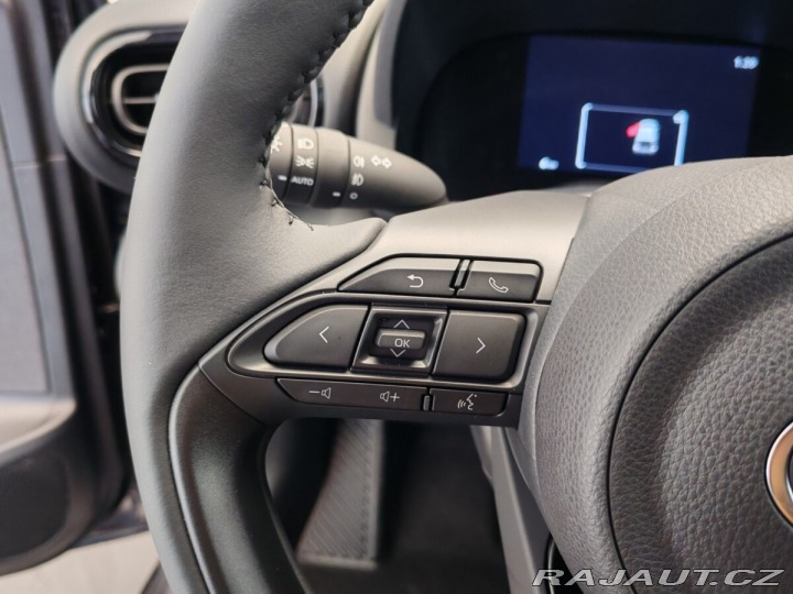 Toyota Yaris Style 1,5 Hybrid 2024